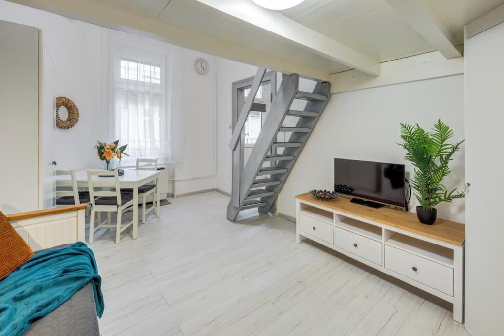 Buda Vista Bliss Apartamento